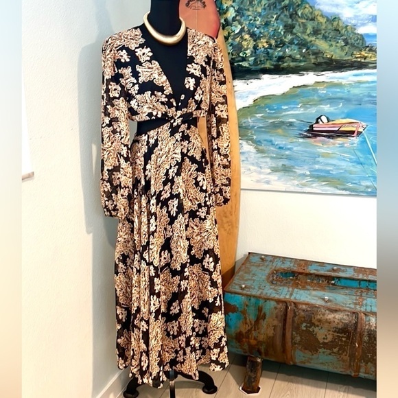 🔥Gianni Bini Marisol Jacquard Amber Flower,Cut-Out,Statement Dress, Size 10 - Picture 5 of 17